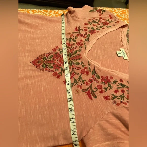 Sundance embroidered tee, S - Picture 10 of 16